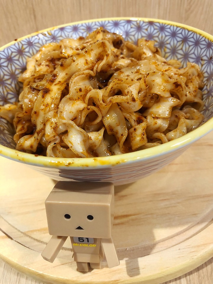點我看大圖 超級懶人料理的乾拌麵《洛城大掌櫃》