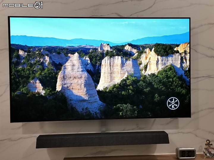 點我看大圖 人生第一台OLED開箱(Philips 55OLED934)