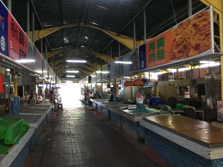 騎遊屏東市四大市場享食記