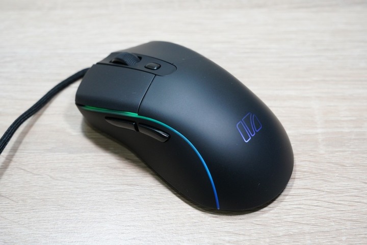 iRocks M40E簡易開箱