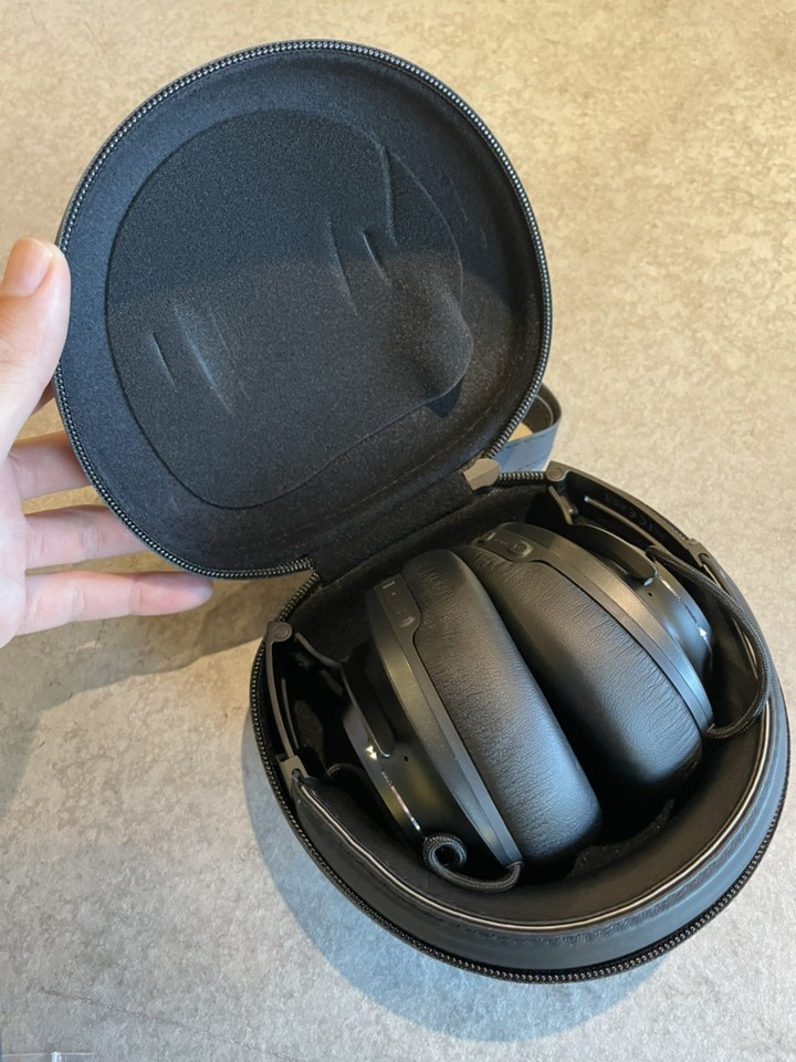 【開箱文】JBL CLUB ONE 專業調音DJ電腦監聽級 頭戴式無線降噪藍芽耳機