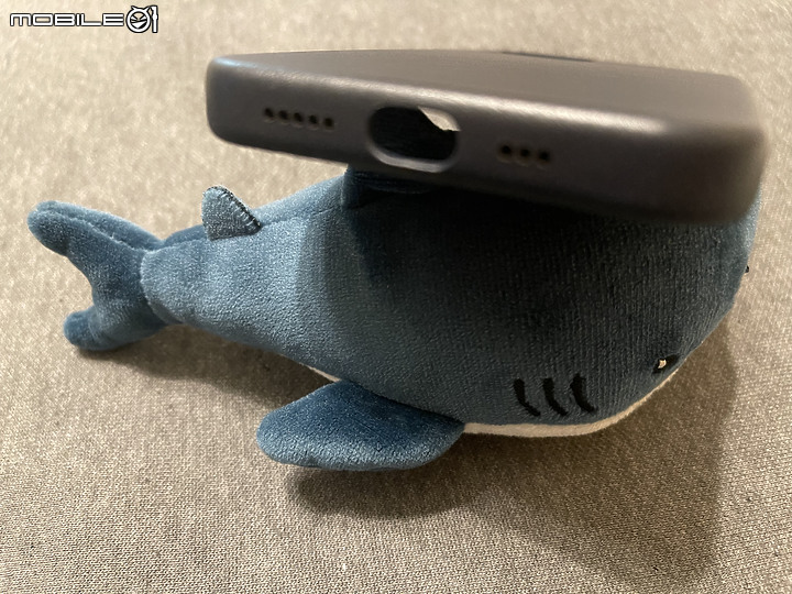 台灣精品&世界設計大獎 iPhone 史上最佳之一之 UNIU 保護殼