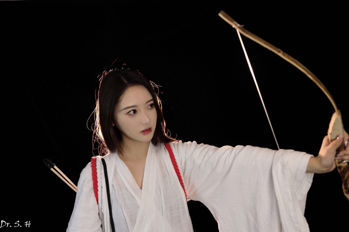 神明少女（神明事務所前台）