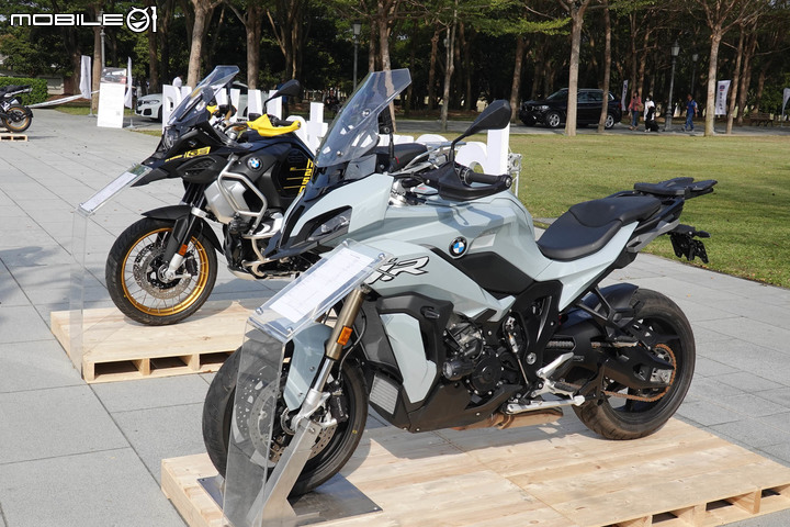 BMW Motorrad Days 2020 重機大會師！李千那現場演唱、兩千位車主共襄盛舉