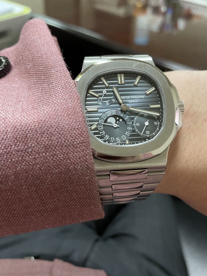 Patek Philippe 5712/1A