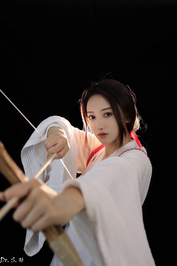 神明少女（神明事務所前台）