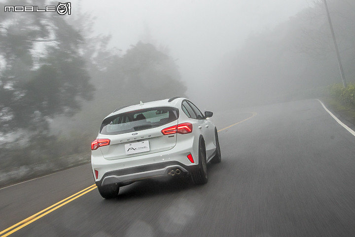 Ford Focus Active 試駕|能帶你撒野的 Focus!