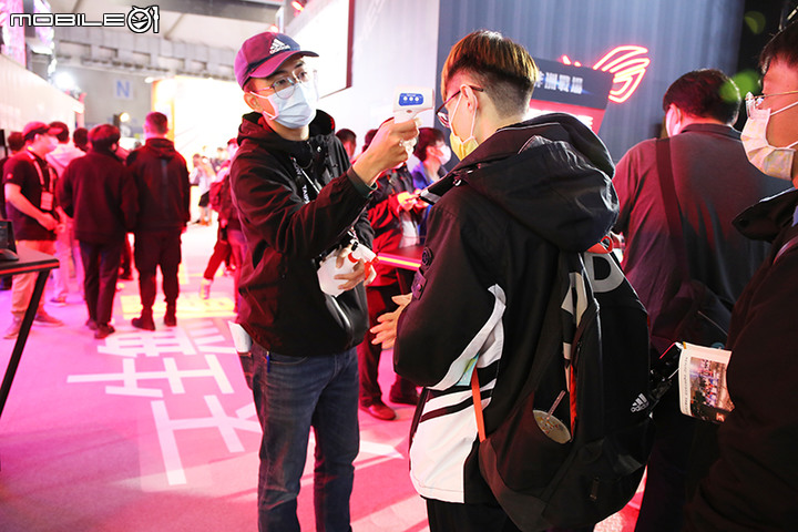 2021 TGS台北電玩展快閃+初見FLOW X13