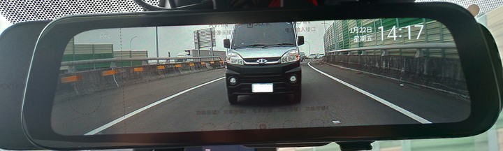 分享 26元 解決 70邁 流媒體 亮度無法調暗 亮度無法調整的問題