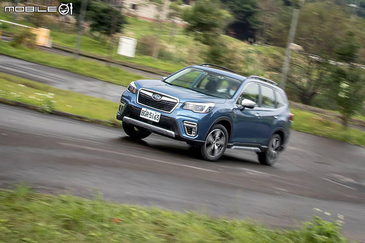 Subaru 2021 年式 XV & Forester 試駕｜配備升級、安全進化的休旅雙雄