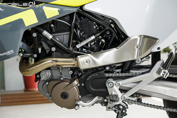 【採訪】Husqvarna 安東貿易正式代理!Svartpilen 401 & Vitpilen 401 新價上市!701 Supermoto 同步登場!