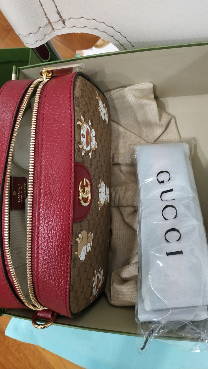 DORAEMON X GUCCI”相機包 開箱