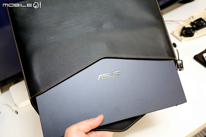 小小工作室的接案神器 ASUS Expert B9450 心得分享