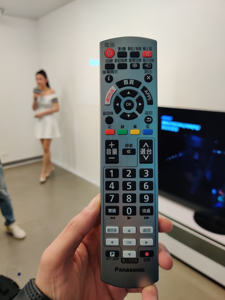 【實機體驗】 Panasonic電視 用頂級畫質開啟你的全新視野!