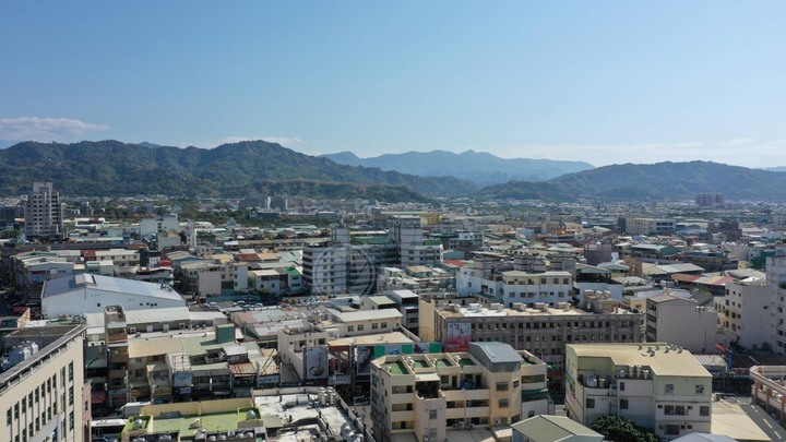 New 太平 櫻花 *大櫻國三期* 三面臨路 74快速道路 便利機能學區公園宅 潛銷討論