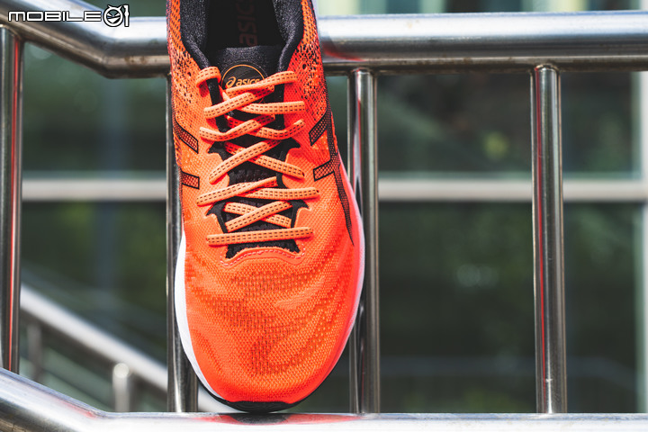 ASICS GEL-NIMBUS 23 評測報告 易駕馭的高緩震體驗!