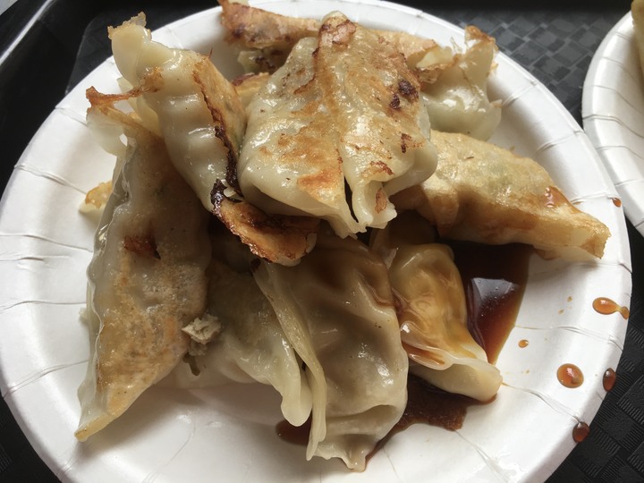 [食記] 巧喜蛋餅，台灣苗栗竹南，在地人氣好吃早餐！