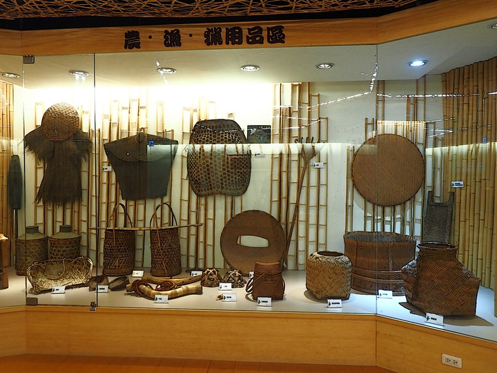 南投市 竹藝博物館 — 豐富竹資源在生活與藝術的具體展現 — 南投縣文化局「三五成群南投踏點趣」活動館舍之二