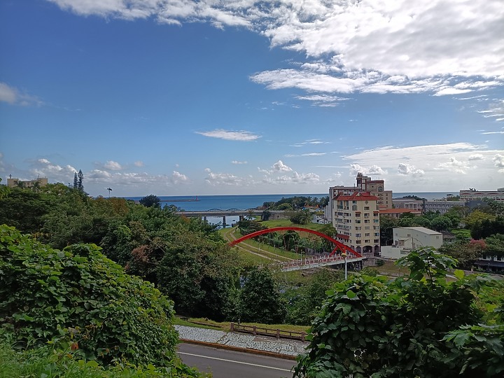 小米10T戰realme X7 Pro 高性價旗艦之巔屬誰？