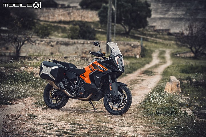 【海外快訊】標配 ACC 跟車定速巡航!2021 KTM 1290 Super Adventure S 正式發表!