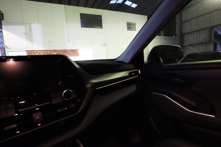 點我看大圖 【分享】即將交車的TOYOTA HIGHLANDER