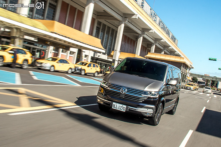 Volkswagen T6.1 Multivan 試駕|沿襲經典元素、全面進化的豪華商旅!