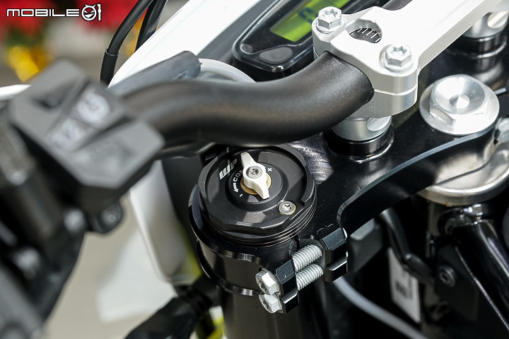【採訪】Husqvarna 安東貿易正式代理!Svartpilen 401 & Vitpilen 401 新價上市!701 Supermoto 同步登場!