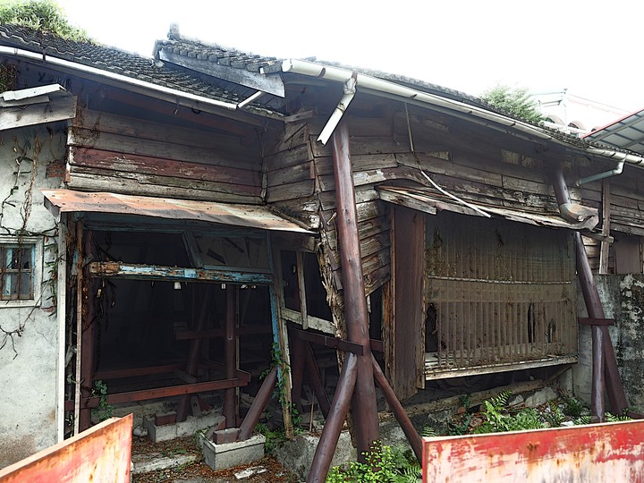 南投 集集 樟腦出張所建築群 — 全臺僅存的樟腦出張所建築群，期待重生再造歷史現場 — 南投縣文化局「三五成群南投踏點趣」活動館舍之五之外掛