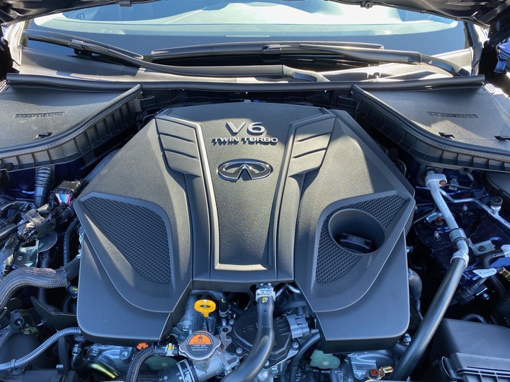 點我看大圖 Q50 300GT+IS300H賞車兼比較心得分享