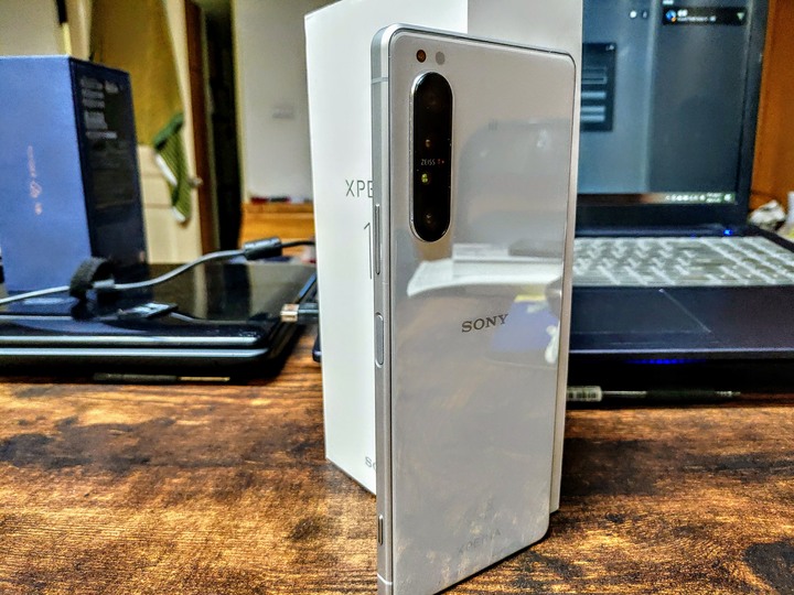 點我看大圖 完美唾手可得 sony xperia 1ii頂尖效能遇上絕美機身,不專業開箱
