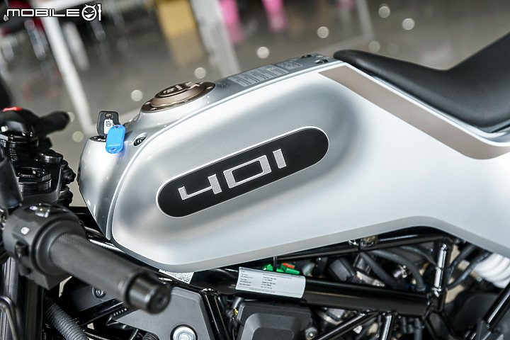 【採訪】Husqvarna 安東貿易正式代理!Svartpilen 401 & Vitpilen 401 新價上市!701 Supermoto 同步登場!