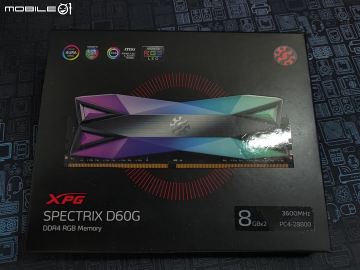 電競螢光棒 -XPG SPECTRIX D60G 簡單開箱