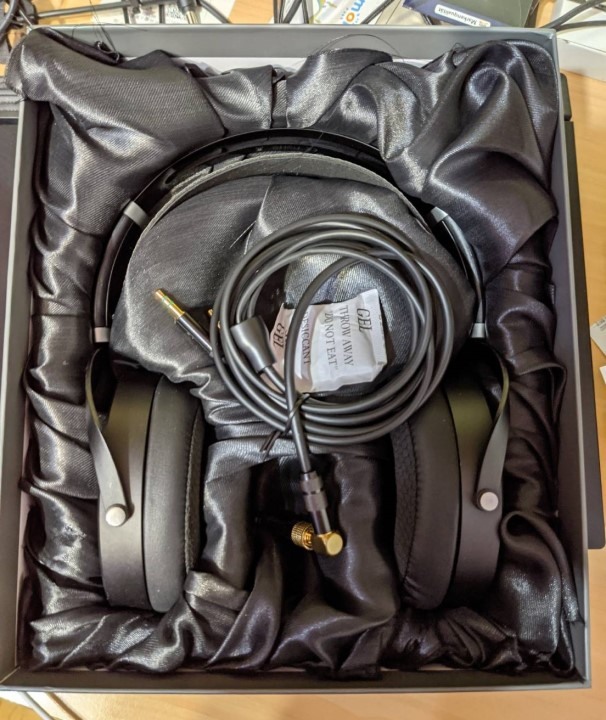 Hifiman Sundara耳罩式耳機開箱分享+接擴後聽感