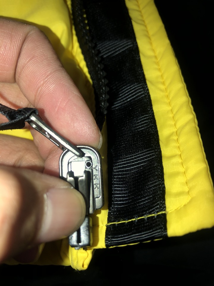 請幫驗 the north face 1996 謝謝