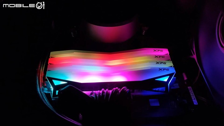 電競螢光棒 -XPG SPECTRIX D60G 簡單開箱