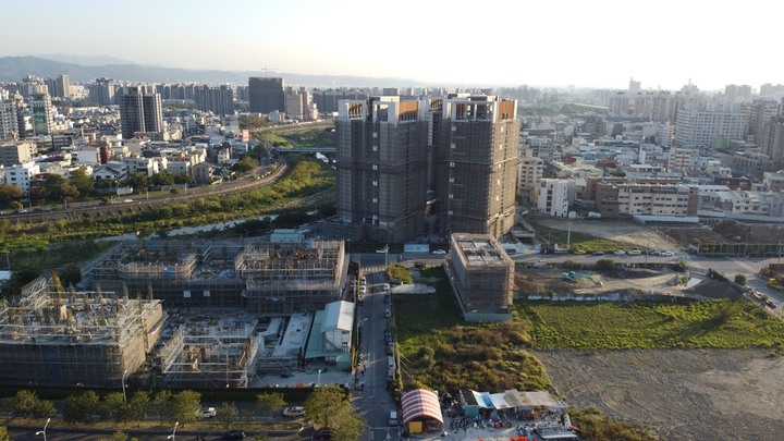 空拍記錄－ 單元12建案ＩＮ未來