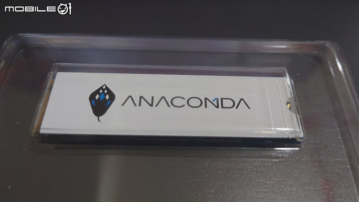 給蛇蛇一個雞肺？『ANACOMDA』i3 雪白冰蟒 M.2 SSD 測試報告