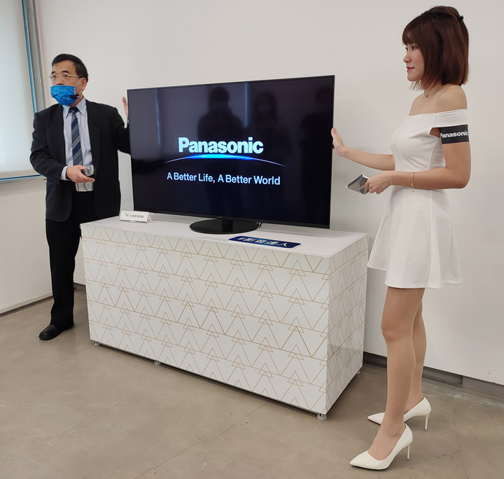 【實機體驗】 Panasonic電視 用頂級畫質開啟你的全新視野!