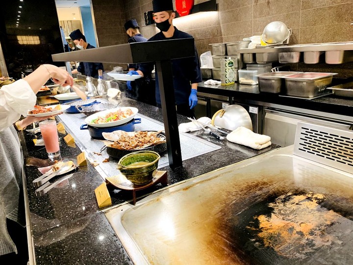 [台北信義BUFFET]旭集和食集錦/各式極上料亭的千滋百味一次嚐遍/日式吃到飽的新境界/生日禮價值898元真大方/