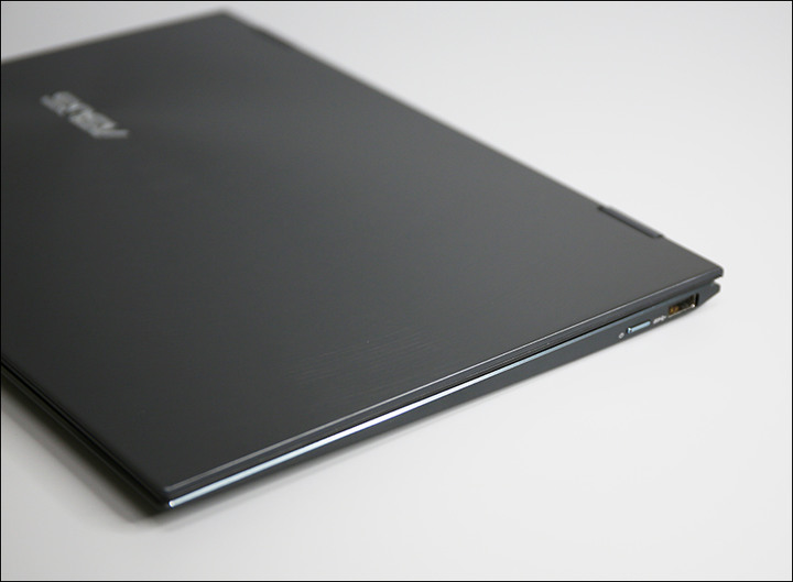 [新機報報] 華碩 ASUS ZenBook Flip 13「UX363EA」