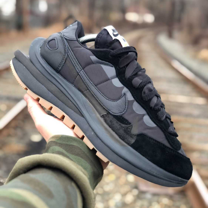 【分享】全新 SACAI x NIKE VAPORWAFFLE 全黑配色曝光