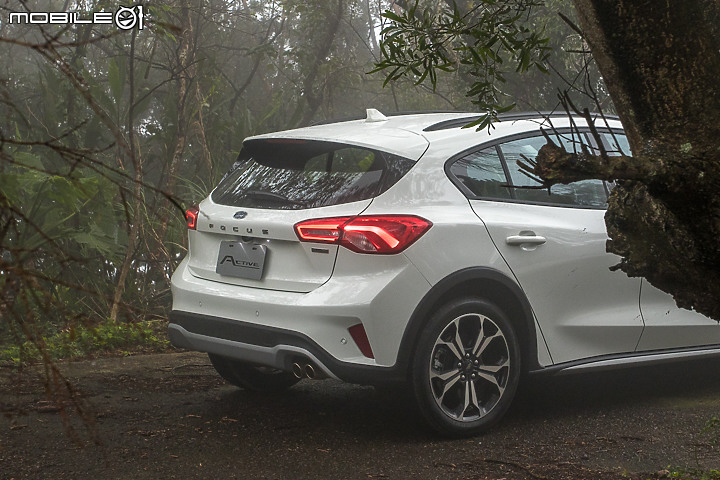 Ford Focus Active 試駕|能帶你撒野的 Focus!