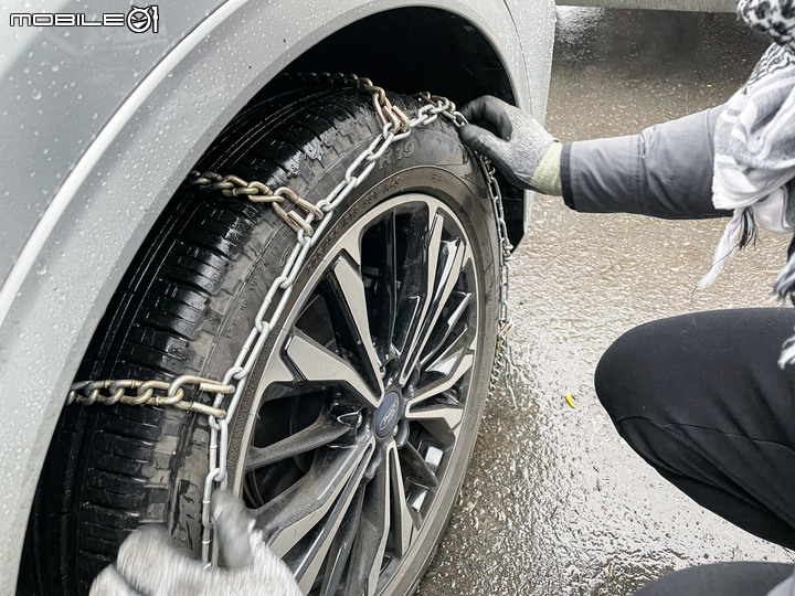 Ford Kuga EcoBoost250 ST-Line AWD直闖武嶺水晶宮,雪地試駕心得分享!