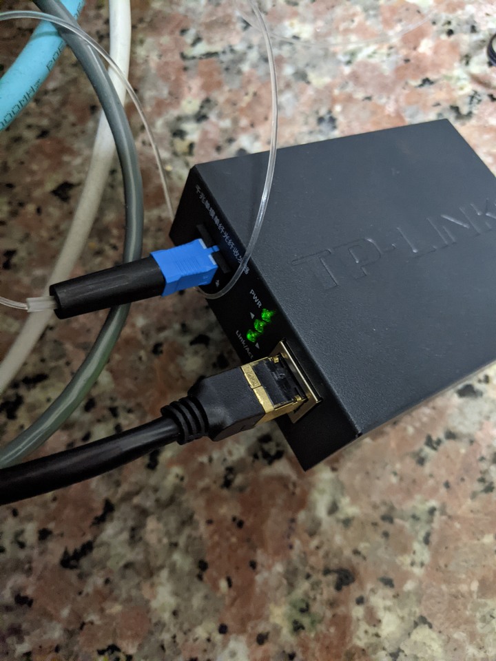 隱形光纖冷接示範