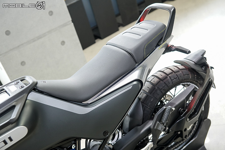 【採訪】Husqvarna 安東貿易正式代理!Svartpilen 401 & Vitpilen 401 新價上市!701 Supermoto 同步登場!