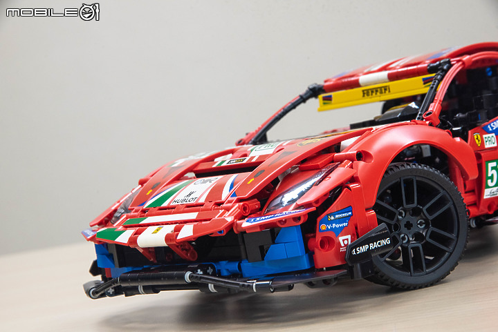 【開箱】樂高Lego最新Technic系列實拍,Ferrari 488 GTE/McLaren Senna GTR/Jeep Wrangler三車齊發!