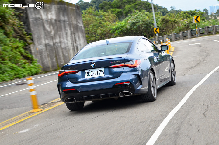 BMW M440i xDrive 試駕,高調外型且駕馭樂趣橫生!