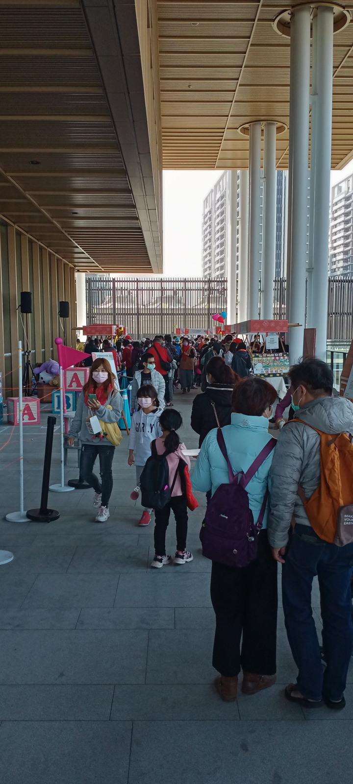 2020 年式 佛得 嚳卡 ST 賴, 帶孤家偕娘娘去總圖書管