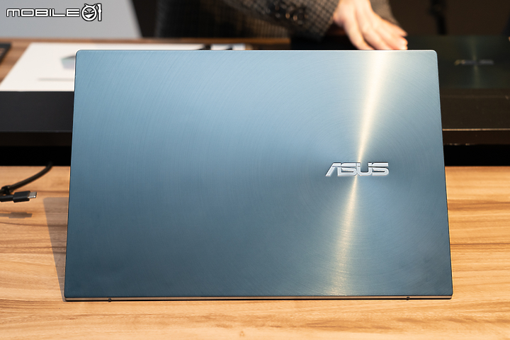 【CES2021】ASUS ZenBook Pro Duo 15 OLED 正式亮相！ 更具實用性的雙螢幕筆電！