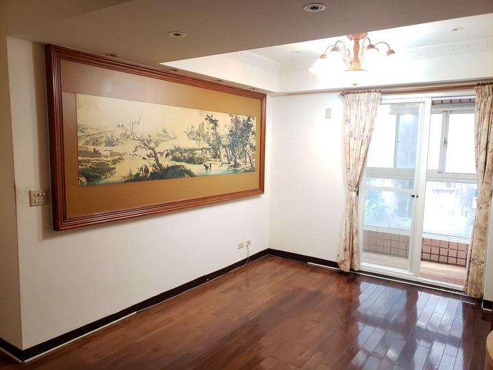 點我看大圖 【開箱】首購族的低預算北歐風裝潢-基隆碧海小宅